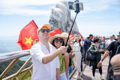 Sun World Ba Na Hills: Giới trẻ 'chơi trọn' Bà Nà chỉ với 500 ngàn đồng từ 10/7 - 15/8/2026