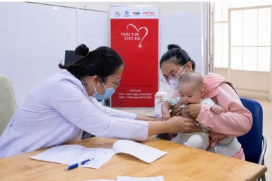 Viettel chung tay khám tim miễn phí cho hơn 600 em nhỏ tại Khánh Hòa