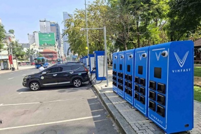 Bộ Công Thương đề xuất quy chuẩn mới về trạm sạc xe điện