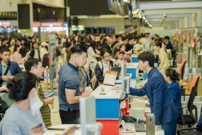 Vì sao OTP hàng không Việt Nam giảm mạnh trong tháng 7?