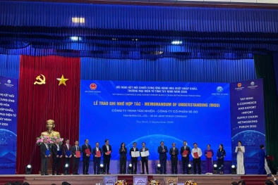Tây Ninh kết nối doanh nghiệp 27 quốc gia, ký 11 thỏa thuận hợp tác