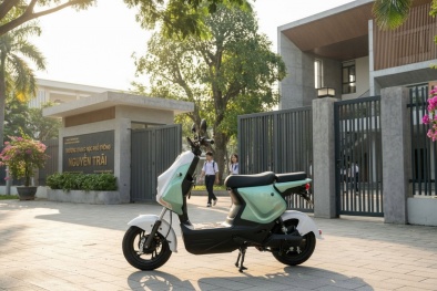 VinFast Amio S2: Xe điện gọn gàng, an toàn cho lịch đi học hằng ngày