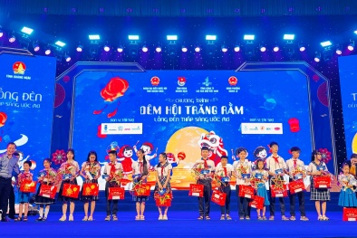 BSR đưa mùa Tết Trung thu trọn vẹn yêu thương đến các em thiếu nhi có hoàn cảnh khó khăn