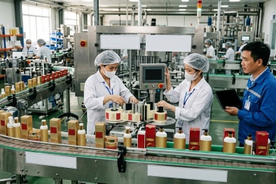 Thay đổi bao bì, thay đổi sản phẩm: Năng suất ngành mỹ phẩm bị ảnh hưởng thế nào?