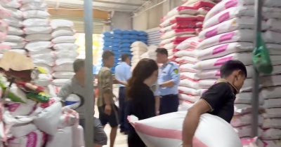 Hà Nội: Phát hiện 6 cơ sở kinh doanh gạo có dấu hiệu giả mạo thương hiệu gạo Ông Cua