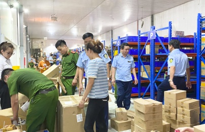 Phát hiện hơn 23.000 sản phẩm không rõ nguồn gốc tại kho hàng Công ty TNHH Việt Tường Thuận