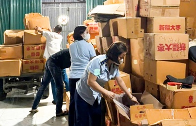 Hà Nội: Tạm giữ 4,3 tấn táo đỏ nhập lậu, không đảm bảo an toàn thực phẩm
