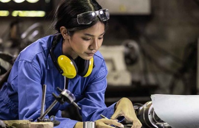 Tiêu chuẩn toàn diện - Nền tảng củng cố niềm tin và vận hành thị trường bền vững