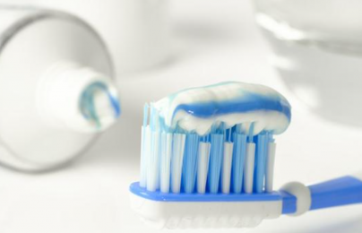 Trung Quốc lần đầu sửa đổi tiêu chuẩn quốc gia bắt buộc về thành phần kem đánh răng