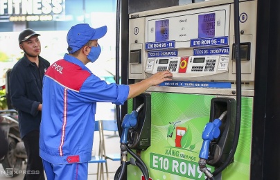 Xăng không chì pha ethanol thuộc hàng hóa có mức độ rủi ro cao 