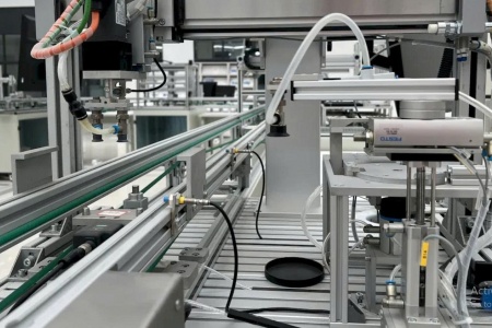 Thời gian chết trong nhà máy: Lỗ hổng âm thầm bào mòn năng suất doanh nghiệp