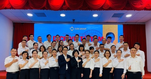 Sun Group giữ vững danh hiệu top 50 Doanh nghiệp Việt Nam có thương hiệu nhà tuyển dụng hấp dẫn