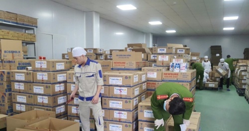 Xử lý nghiêm hoạt động sản xuất, buôn bán thuốc chữa bệnh giả, sữa giả