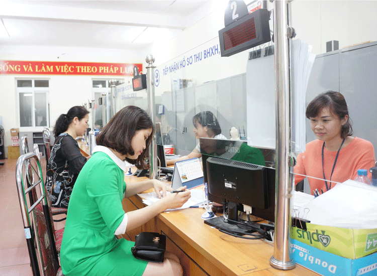 Vietnam Social Security reduced to 25 administrative procedures, improving efficiency to serve people and businesses
